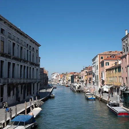 Ca' Francesco Apartament *